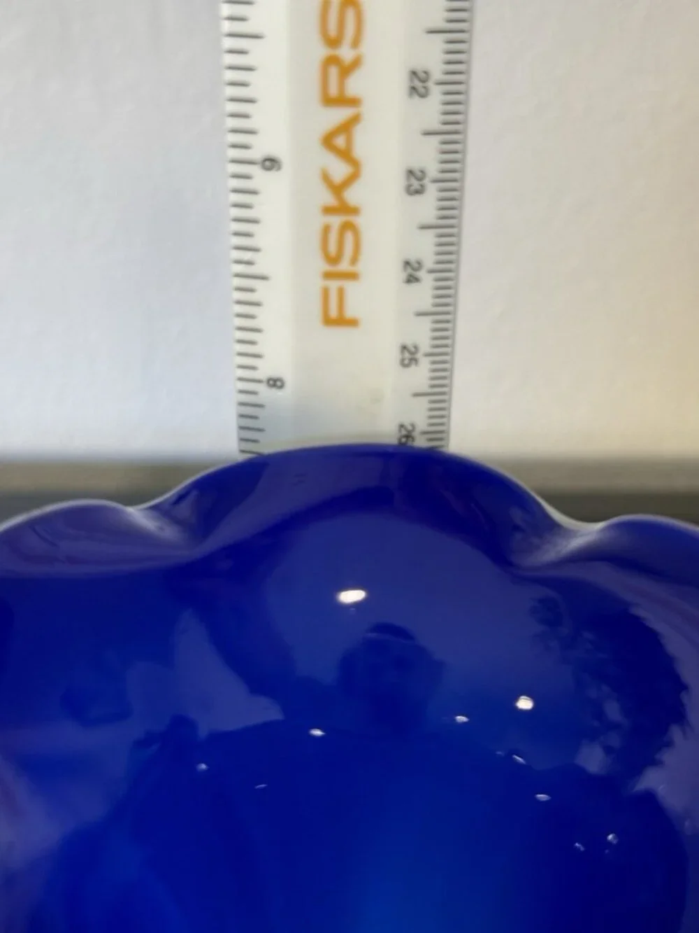 Vintage MCM Colbalt Blue & Opal Fade White Hand Blown Art Glass Trumpet Vase  8
